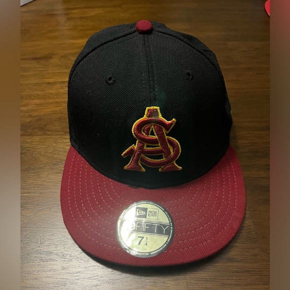 NCAA Arizona State Sun Devils 7 1/4 fitted hat. Black and maroon color. - Picture 2 of 6